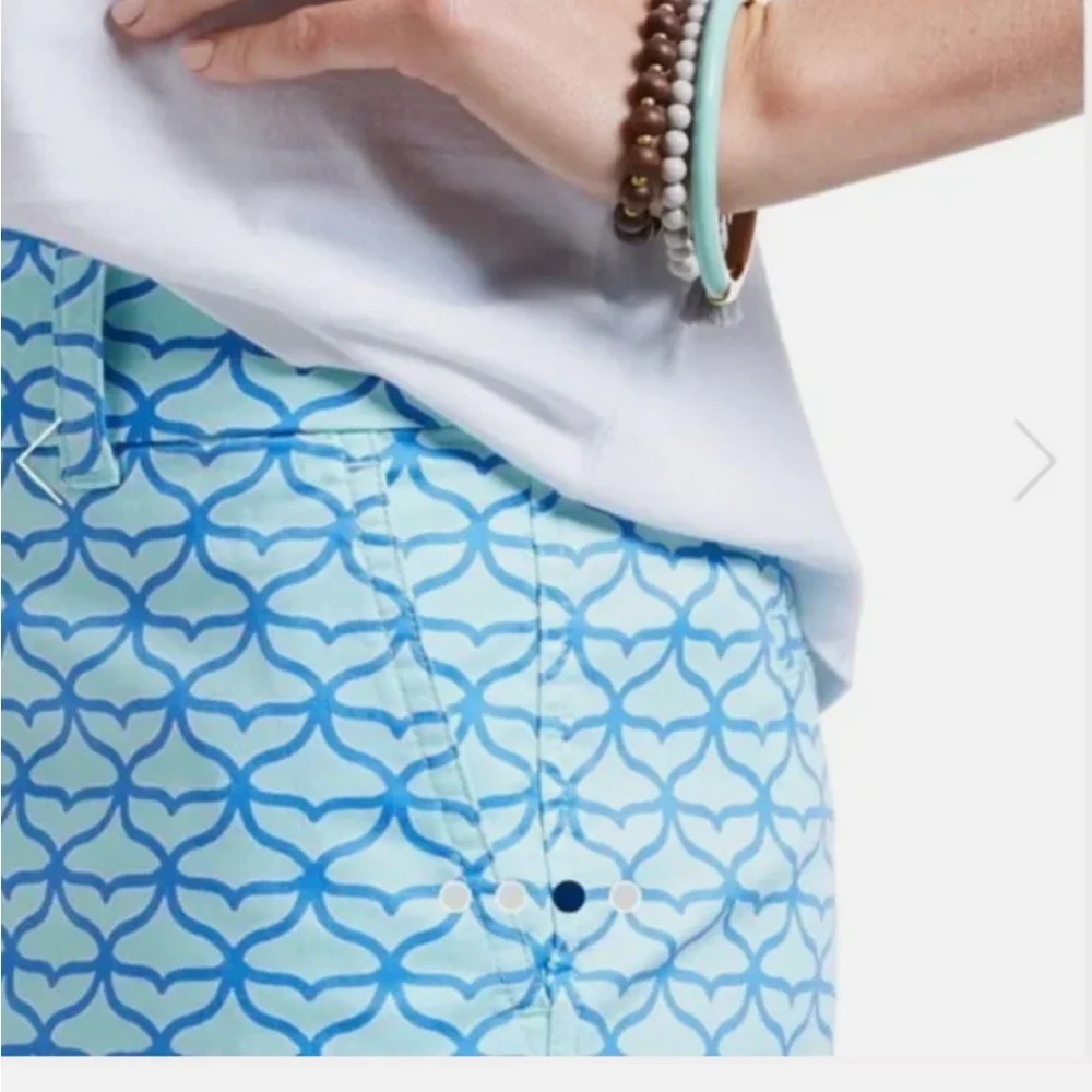 Vineyard Vines Women's Whale Tail Dayboat Shorts Crystal Blue 00